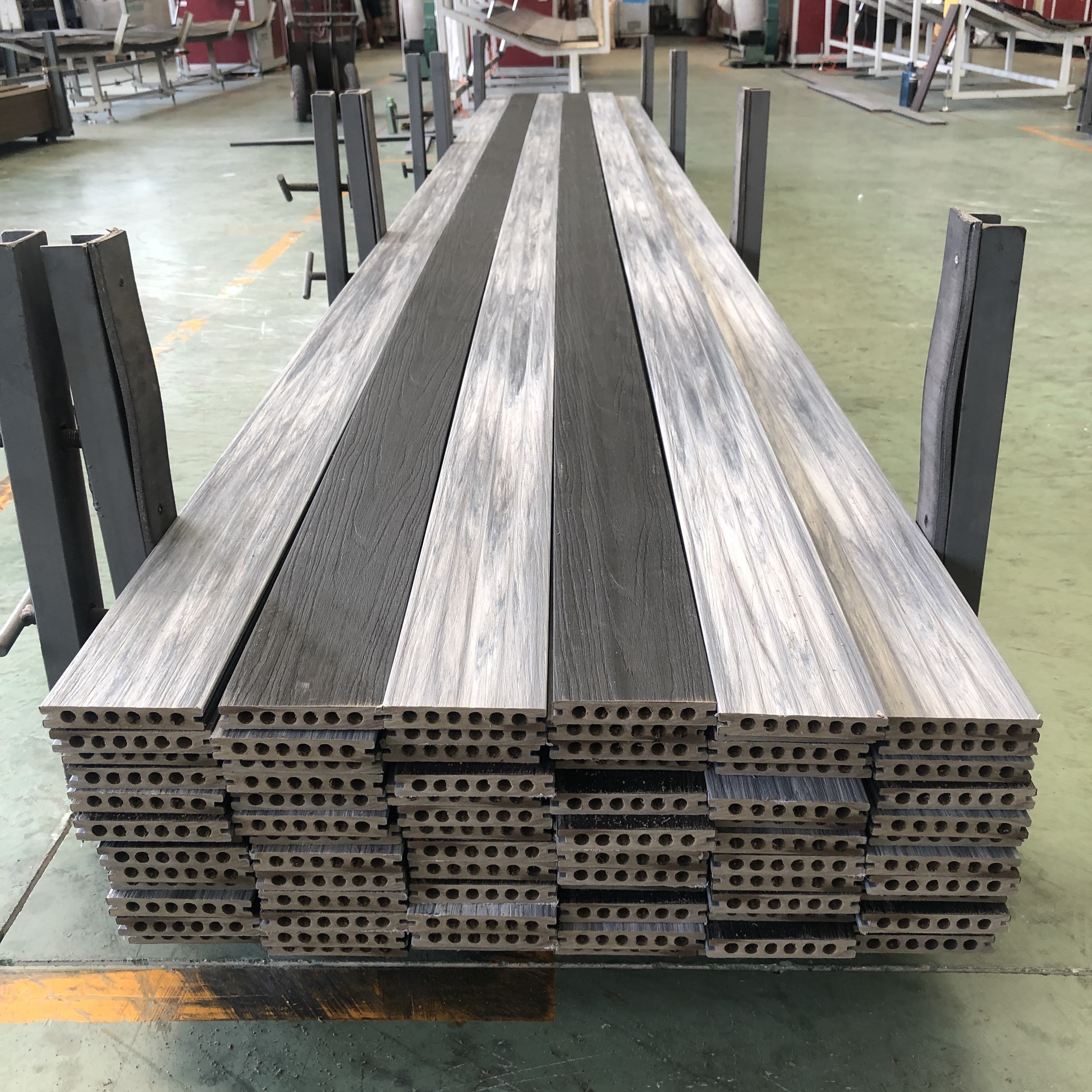 Charcoal Grey Co-Extrusion WPC Decking Wood Plastic Composite Decks for Outdoor